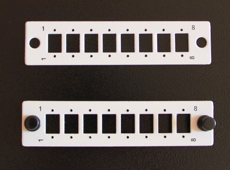 Hyperline FO-FP-W140H42-8SC/DLC-GY Лицевая панель (модуль) для установки 8-SC(DLC), с отверстиями М2 для крепления адаптера, серая