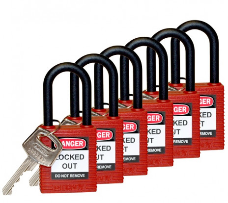 BRADY gws813594 Замок безопасности Brady, нейлоновые корпус и дужка. Высота дужки 38 мм, диаметр дужки 6,5 мм, цвет - красный, 1 ключ, рекомендован для работ при напряжении свыше 1000В, на взрыво/пожароопасных объектах, химических производствах (6 шт/к-т)