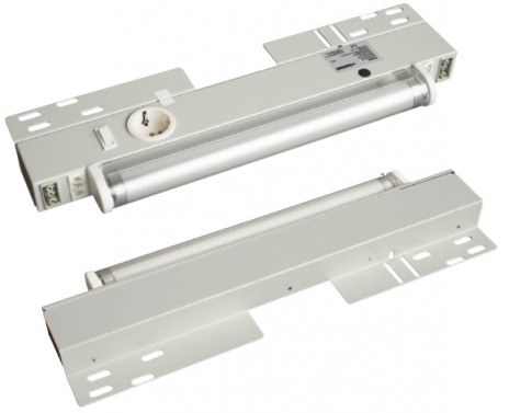 ZPAS WZ-6282-39-02-000 Комплект освещения с люминесцентной лампой, 14 Вт, штекер с перемычкой, элементы крепежа, для шкафов SZE3 (без контактного выключателя и кабеля соединения)