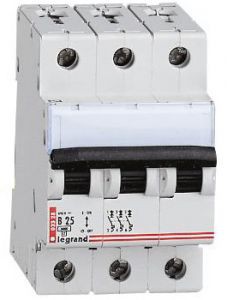 LEGRAND 407294 Автоматический выключатель, серия DX3-E, С32A, 6kA, 3-полюсный