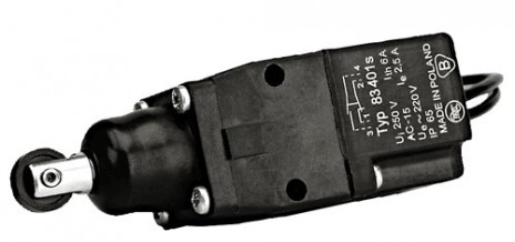ZPAS WZ-SB00-50-01-000 Контактный микровыключатель 220В с кронштейном для 19"-х шкафов серий OTS/SZBD/SZBR/SZBSE/DC (в комплекте крепеж, без кабелей питания) длина кронштейна 88мм (SZB-50-07)