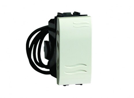 DKC / ДКС 76001BL Выключатель 1-клавишный, с подсветкой, 1М, 16A, 250В, IP20, белый RAL 9010, BRAVA
