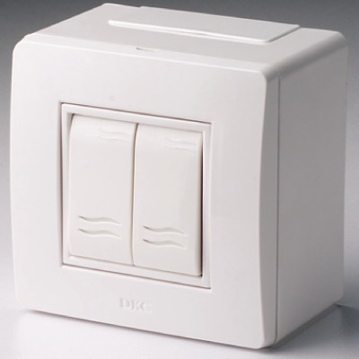 DKC / ДКС 10001 Коробка в сборе с 2-клавишным выключателем, цвет белый